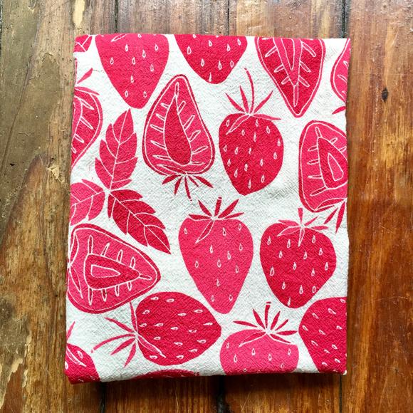 Noon Designs Tea Towel - Strawberries