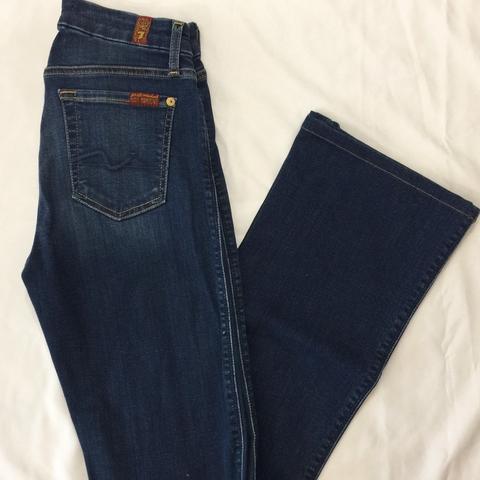 7 For All Mankind Kimmie Bootcut: 25 (Inherited)