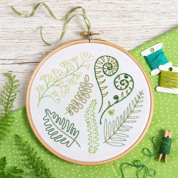 Hawthorn Handmade Embroidery Kit - Forest Ferns