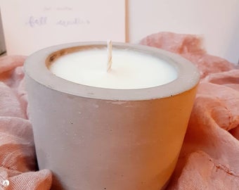 100% Soy Wax Candles - Grapefruit Candle - Hand-made Candle - Natural Candle - Black Polka Dot Candle