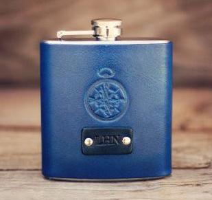 Custom Leather Flask, Personalized hip flask, Compass