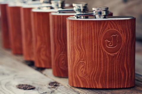 6 Custom Personalized Leather Flasks, Woodgrain