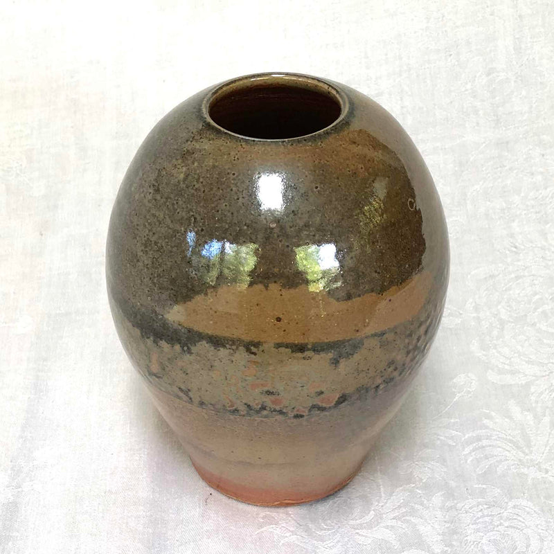 Round Shino Vase