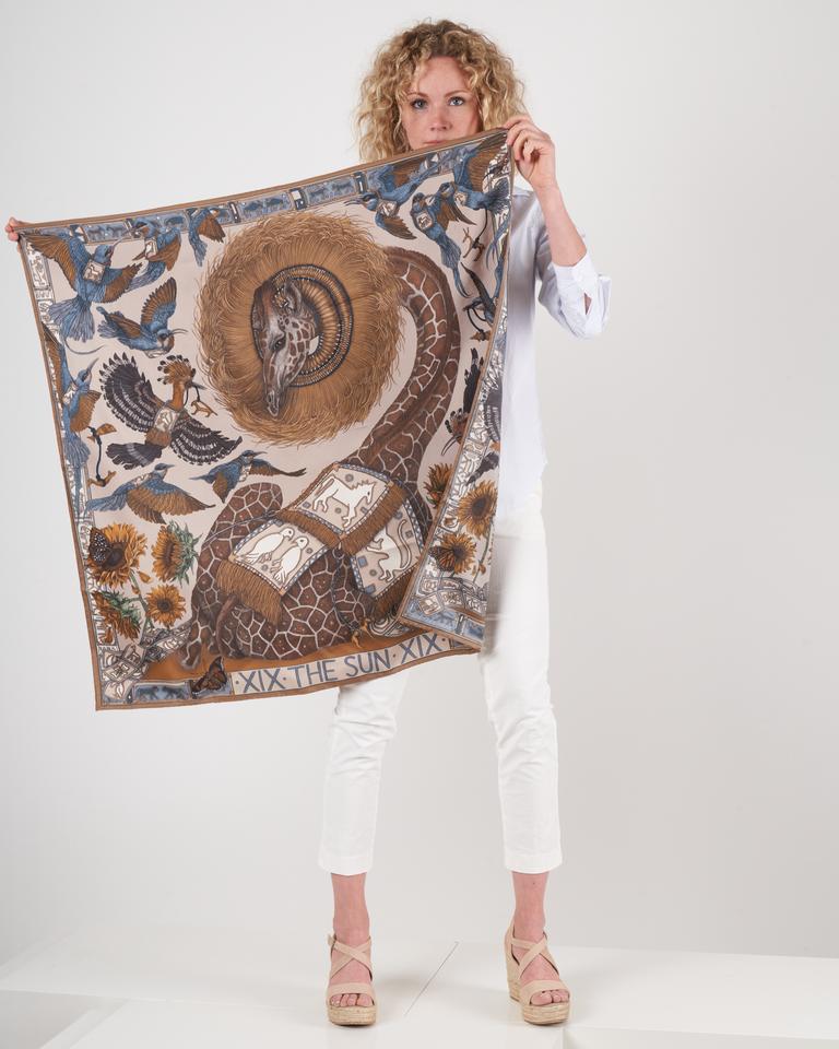 silk scarf 90 x 90 cm - linen/bone